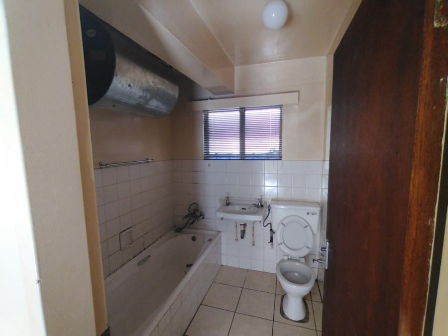 To Let 1 Bedroom Property for Rent in Harrismith Free State